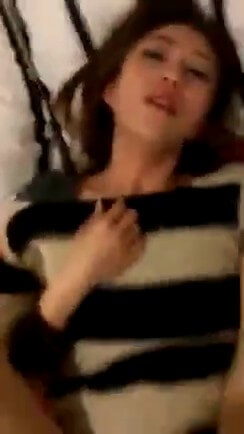 港女自拍啪啪啪，爽完直接內射