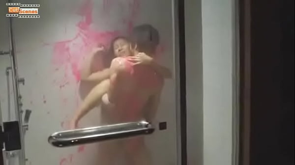 Women had to have sex while husband in a call