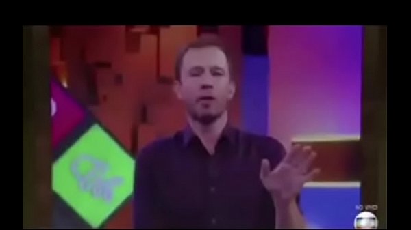 Tiago Leifert Comendo cu de coreano ao vivo